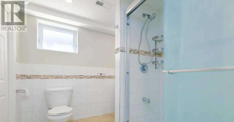 LOWER-195 Grove Street E, Barrie, ON, L4M 2P8 - 18