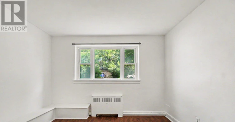 2-726 Edison Avenue, Ottawa, ON, K2A 1W1 - 10