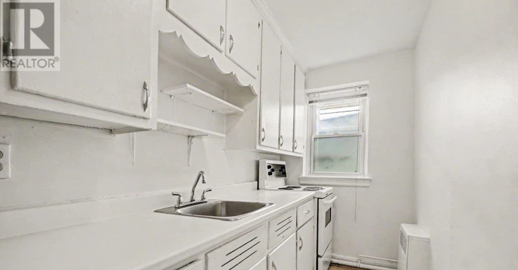 2-726 Edison Avenue, Ottawa, ON, K2A 1W1 - 5