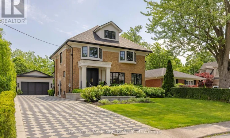 21 Hillcrest Avenue