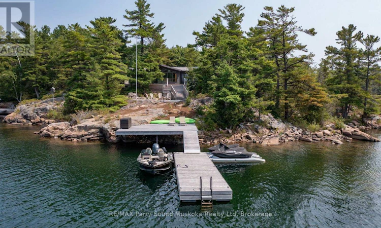 2-A258 Blueberry Point Island