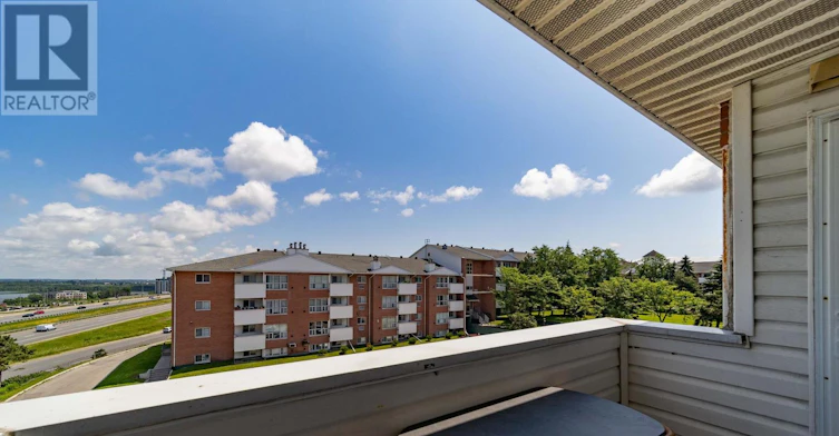 304-120 Bell Farm Road, Barrie, ON, L4M 6J2 - 2