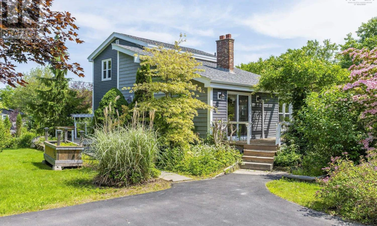 732 Porters Lake Road West