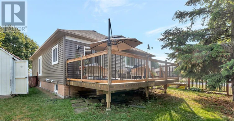 2 Marchmont Place, Belleville, ON, K8P 5E4 - 33
