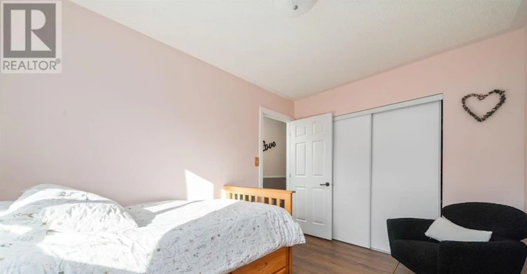 2 Marchmont Place, Belleville, ON, K8P 5E4 - 20