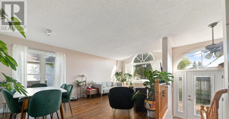 2 Marchmont Place, Belleville, ON, K8P 5E4 - 5