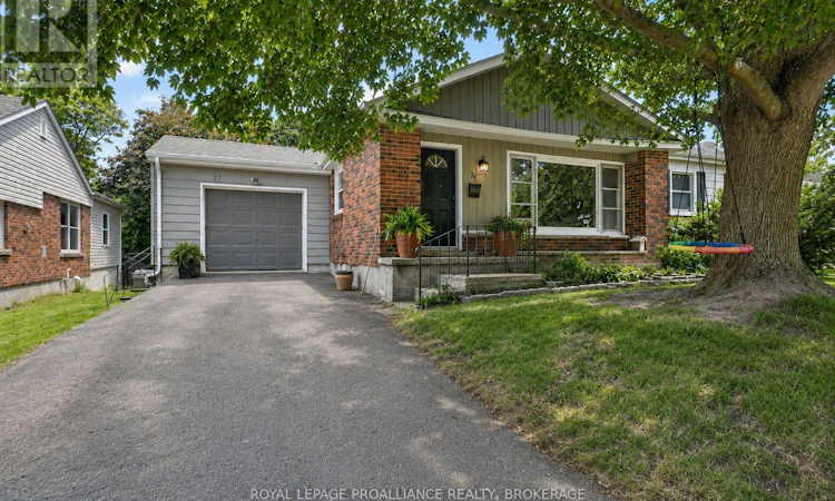 27 Elizabeth Avenue