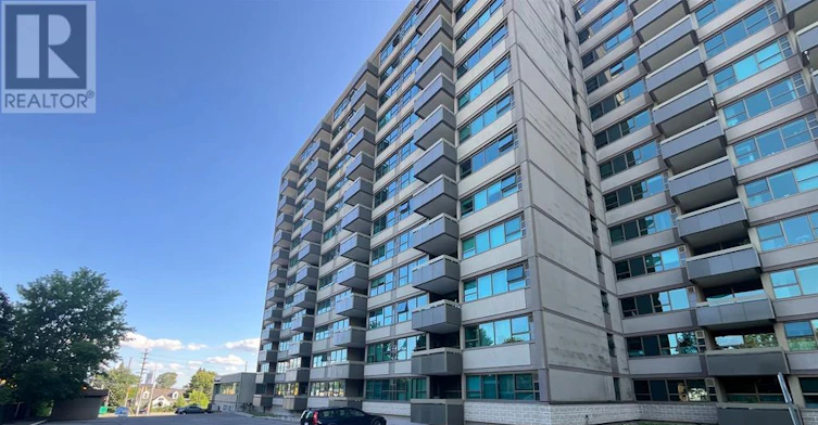 407-555 Brittany Drive, Ottawa, ON, K1K 4C5