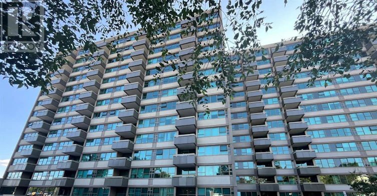 407-555 Brittany Drive, Ottawa, ON, K1K 4C5 - 2