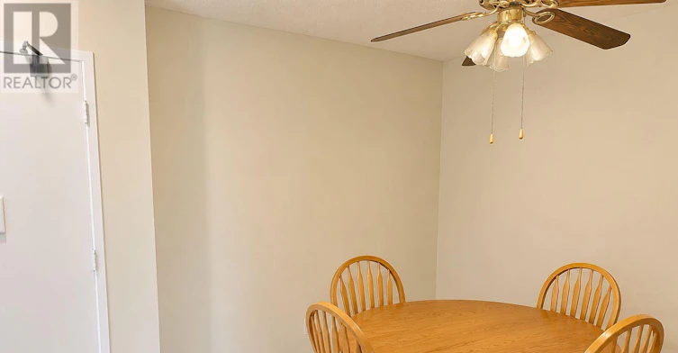 407-555 Brittany Drive, Ottawa, ON, K1K 4C5 - 7