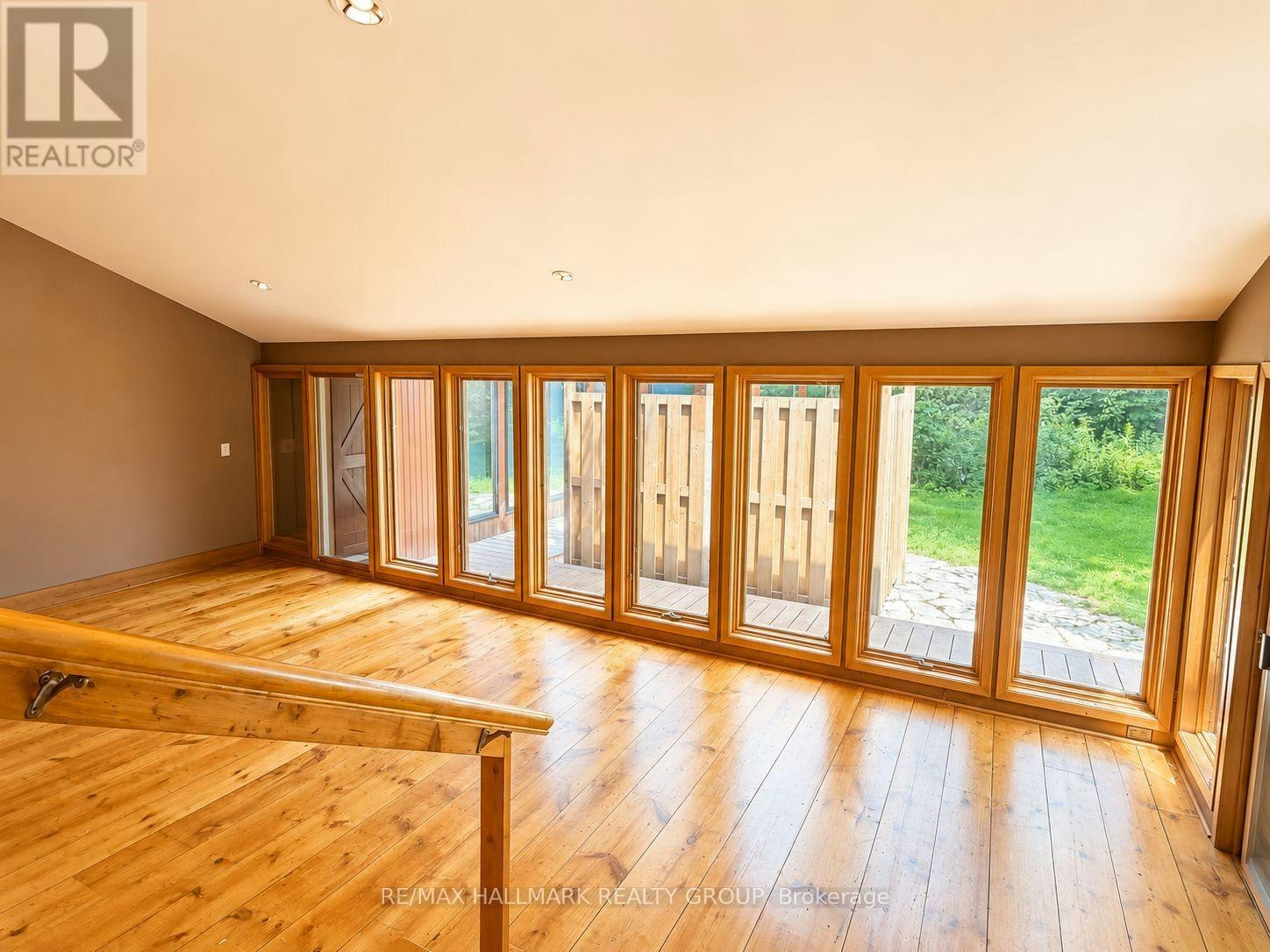 3565 Albion Road, Ottawa, ON, K1T 1A2 - 9