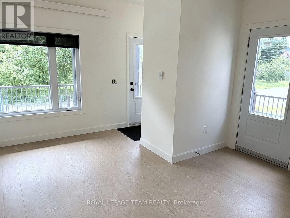 247B Bradford Street, Ottawa, ON, K2B 5Z5 - 3