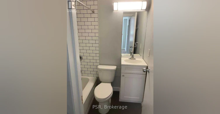 3-205 Gerrard Street E, Toronto, ON, M5A 2E7 - 8