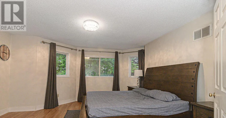 209 Bassett Boulevard, Whitby, ON, L1R 1S4 - 27