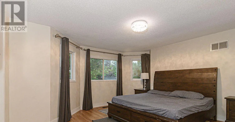 209 Bassett Boulevard, Whitby, ON, L1R 1S4 - 28