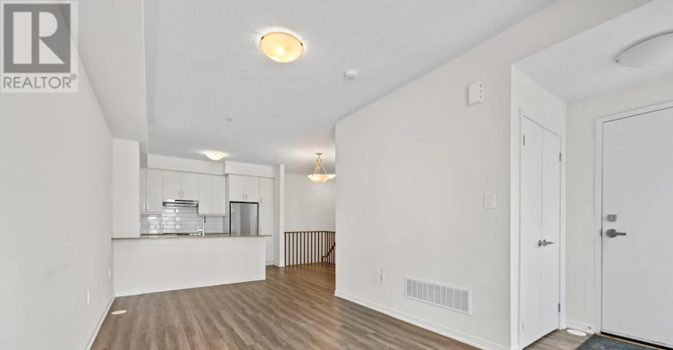 57-31 Honeycrisp Crescent, Vaughan, ON, L4K 0N6 - 9