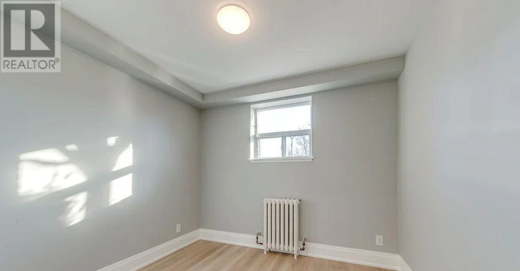 2-320 Lakeshore Road, Mississauga, ON, L5H 1G8 - 17