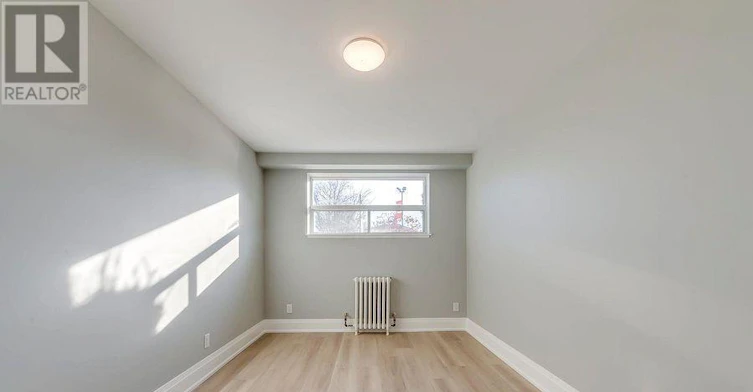 2-320 Lakeshore Road, Mississauga, ON, L5H 1G8 - 14