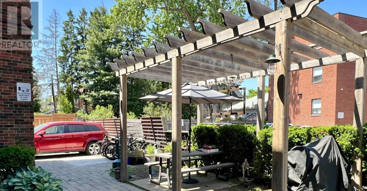 2-320 Lakeshore Road, Mississauga, ON, L5H 1G8 - 19