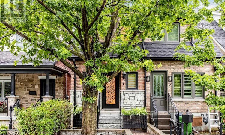 7 Sellers Avenue