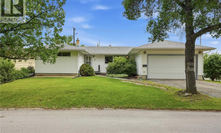 53 Darke Crescent
