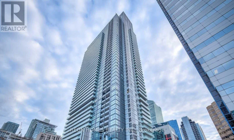 2009-300 Front Street