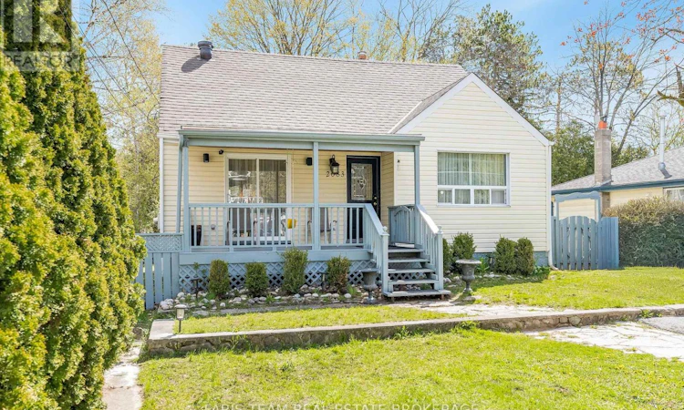 2083 Lilac Drive