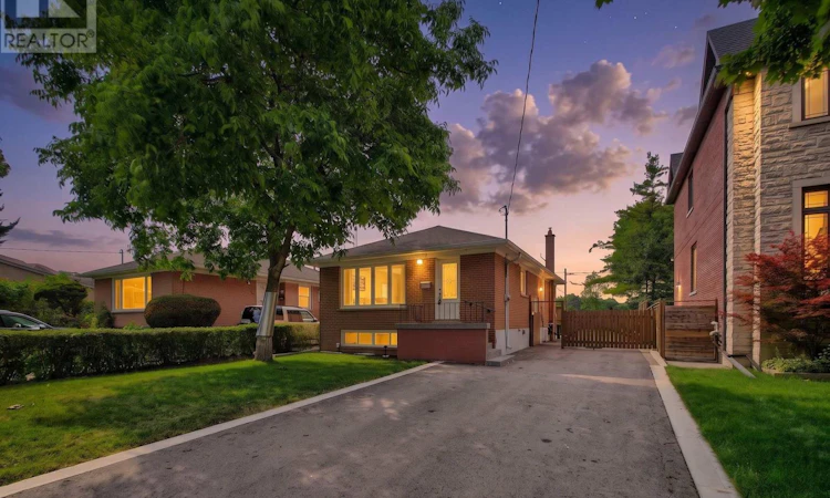 94 Eringate Drive