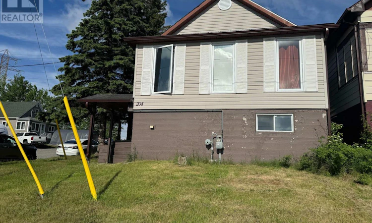 204 Laidlaw Street