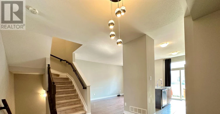 2470 Waterlilly Way, Ottawa, ON, K2J 6M3 - 4