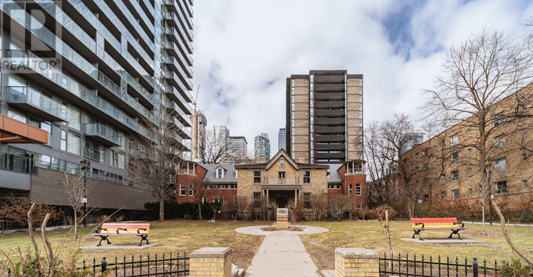2801-50 Wellesley E Street, Toronto, ON, M4Y 0C8 - 33