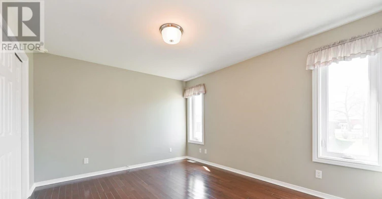 356 Tampa Drive, Georgina, ON, L4P 3A4 - 5