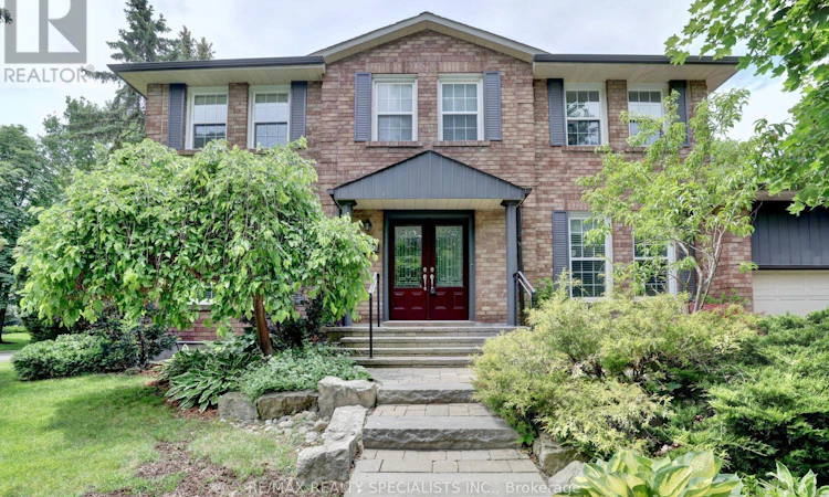 2510 Maid Marian Place