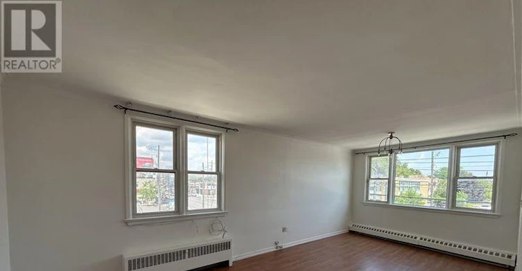 1-3432 Bathurst Street, Toronto, ON, M6A 2C2