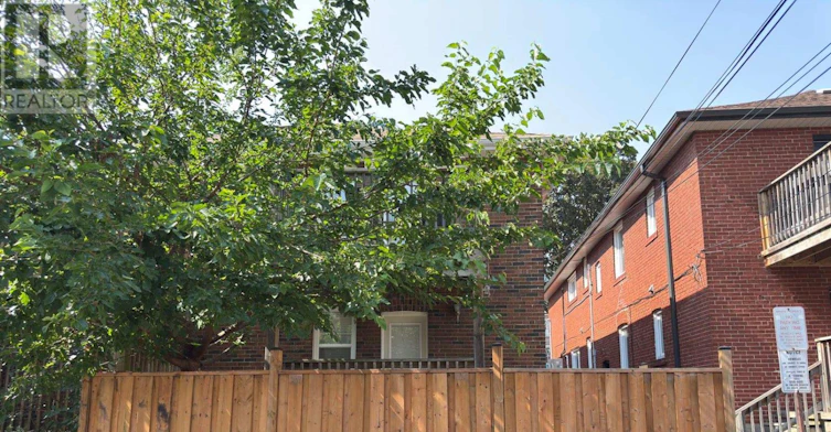 MAIN FLOOR-63 Burnaby Boulevard, Toronto, ON, M5N 1G3 - 14