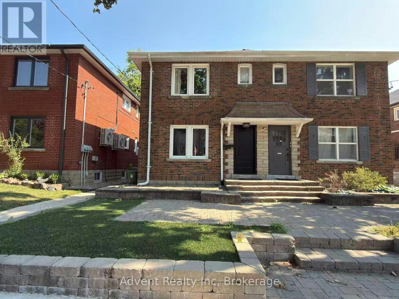 MAIN FLOOR-63 Burnaby Boulevard, Toronto, ON, M5N 1G3 - 17