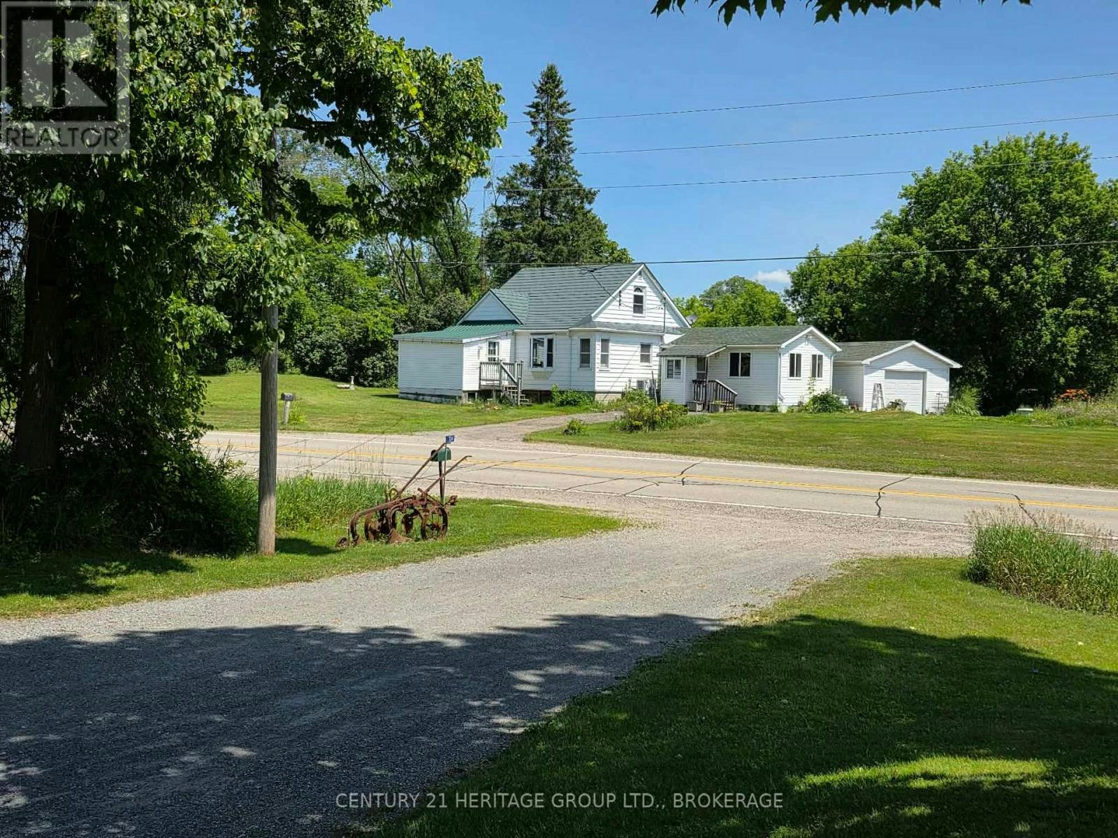 705 32 Highway Highway SW, Quinte West, ON, K7G 2V3
