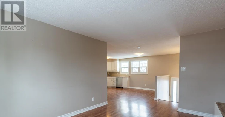 191 Castlefrank Road, Ottawa, ON, K2L 1T4 - 5