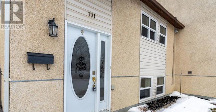 191 Castlefrank Road, Ottawa, ON, K2L 1T4 - 2