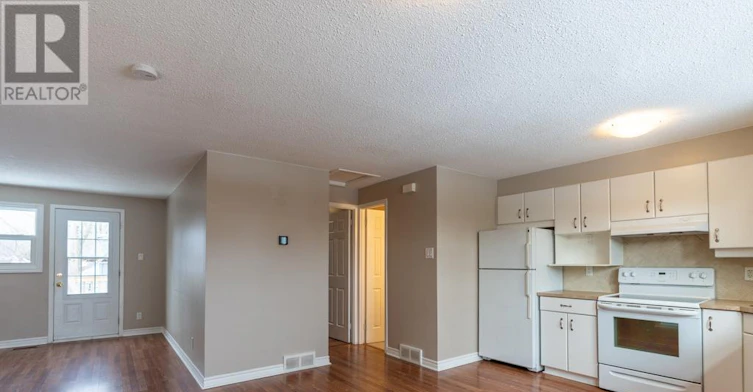 191 Castlefrank Road, Ottawa, ON, K2L 1T4 - 6
