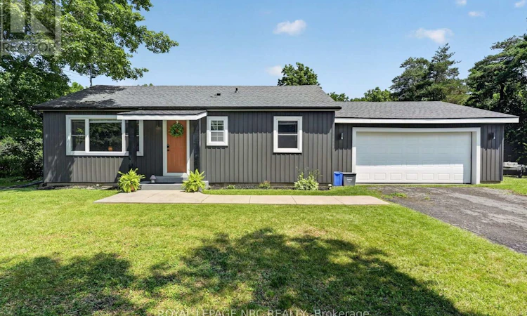 2944 Portage Trail