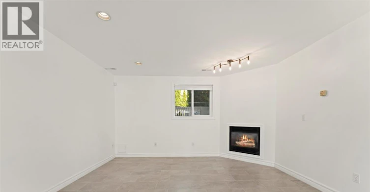 3316 Kenilworth, Windsor, ON, N9E 4R3 - 24