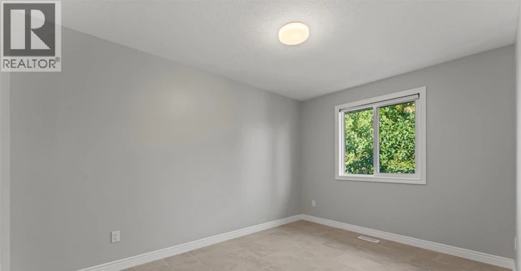3316 Kenilworth, Windsor, ON, N9E 4R3 - 17
