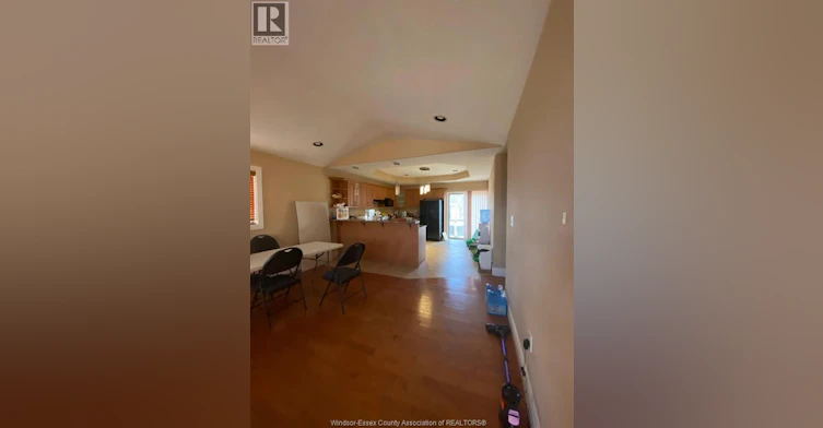 4518 Helsinki Crescent, Windsor, ON, N9G 0A6 - 13