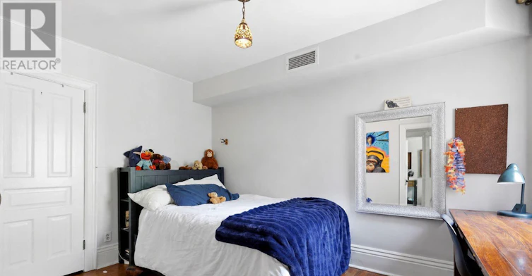 33 Albany Avenue, Toronto, ON, M5R 3C2 - 30