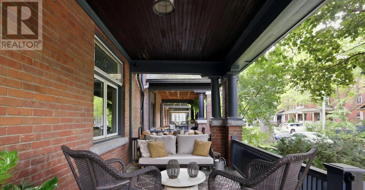 33 Albany Avenue, Toronto, ON, M5R 3C2 - 2
