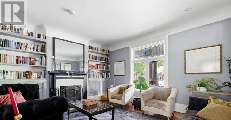 33 Albany Avenue, Toronto, ON, M5R 3C2 - 3