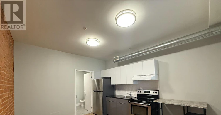 216-2870 Dundas Street W, Toronto, ON, M6P 1Y8 - 4