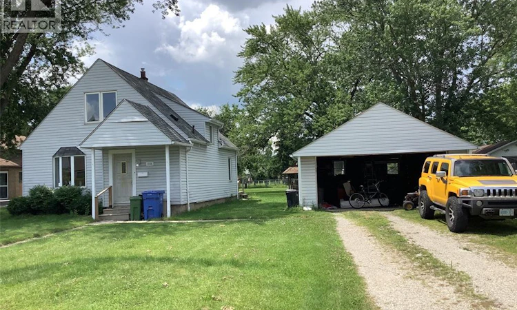 1733 Balfour