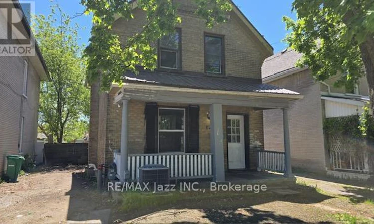 629 Brown Street